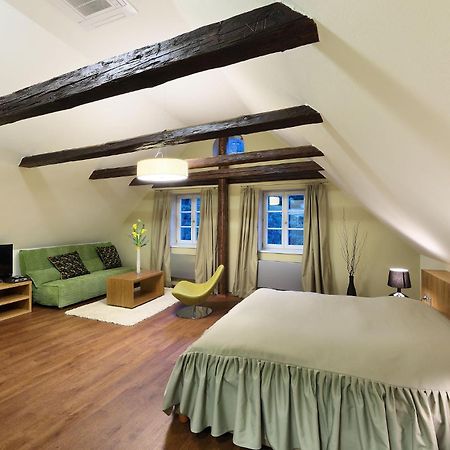 Hotel Edward Kelly チェスキー クルムロフ エクステリア 写真